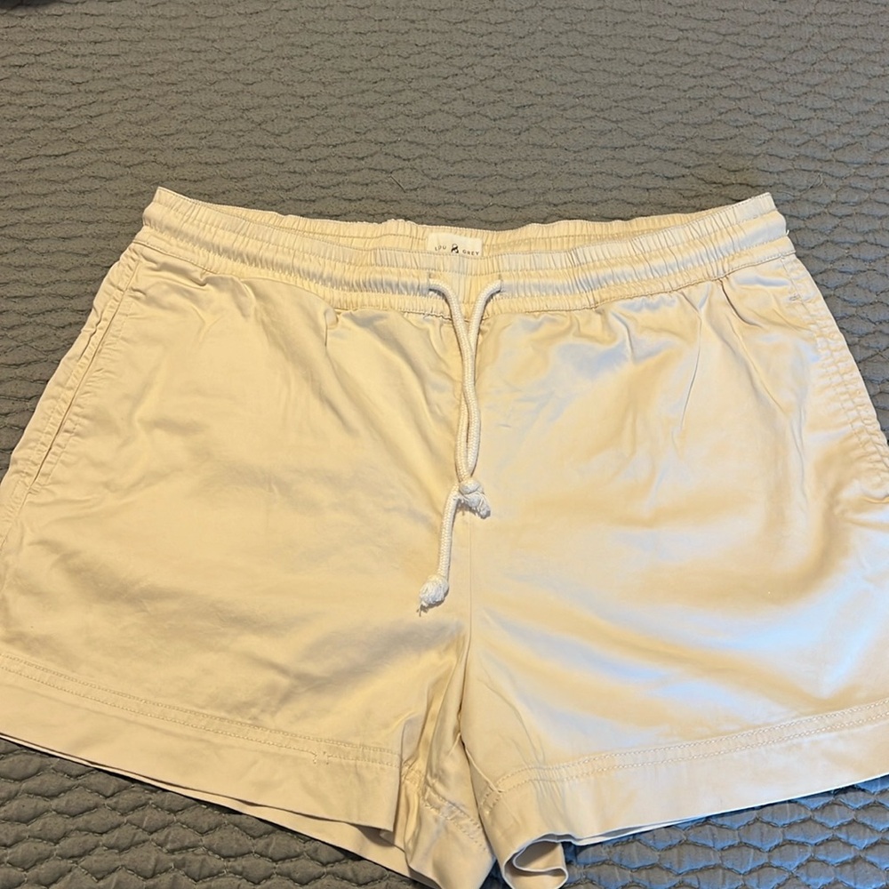 Pull on elastic waist shorts.
